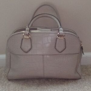 Gorgeous Cole Haan croc Leather purse